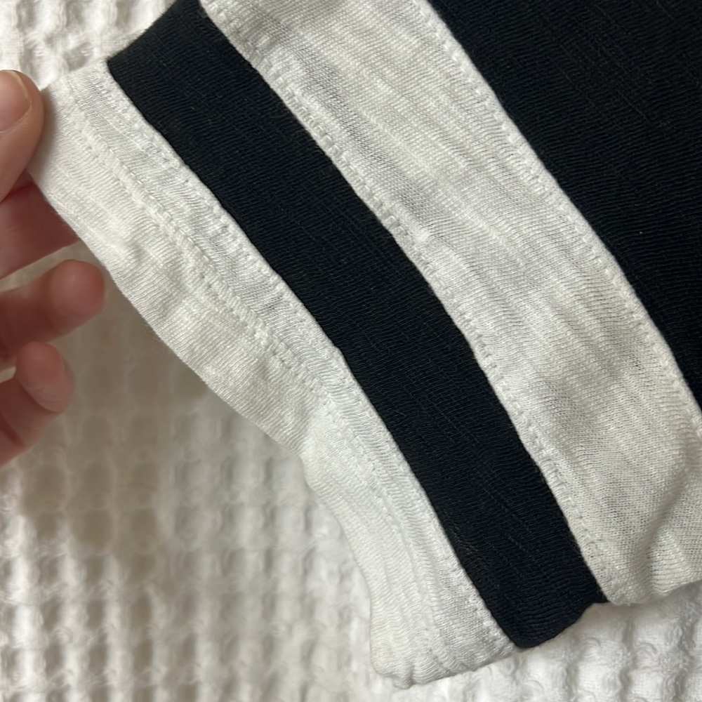 Tunic - Picture 3 of 3